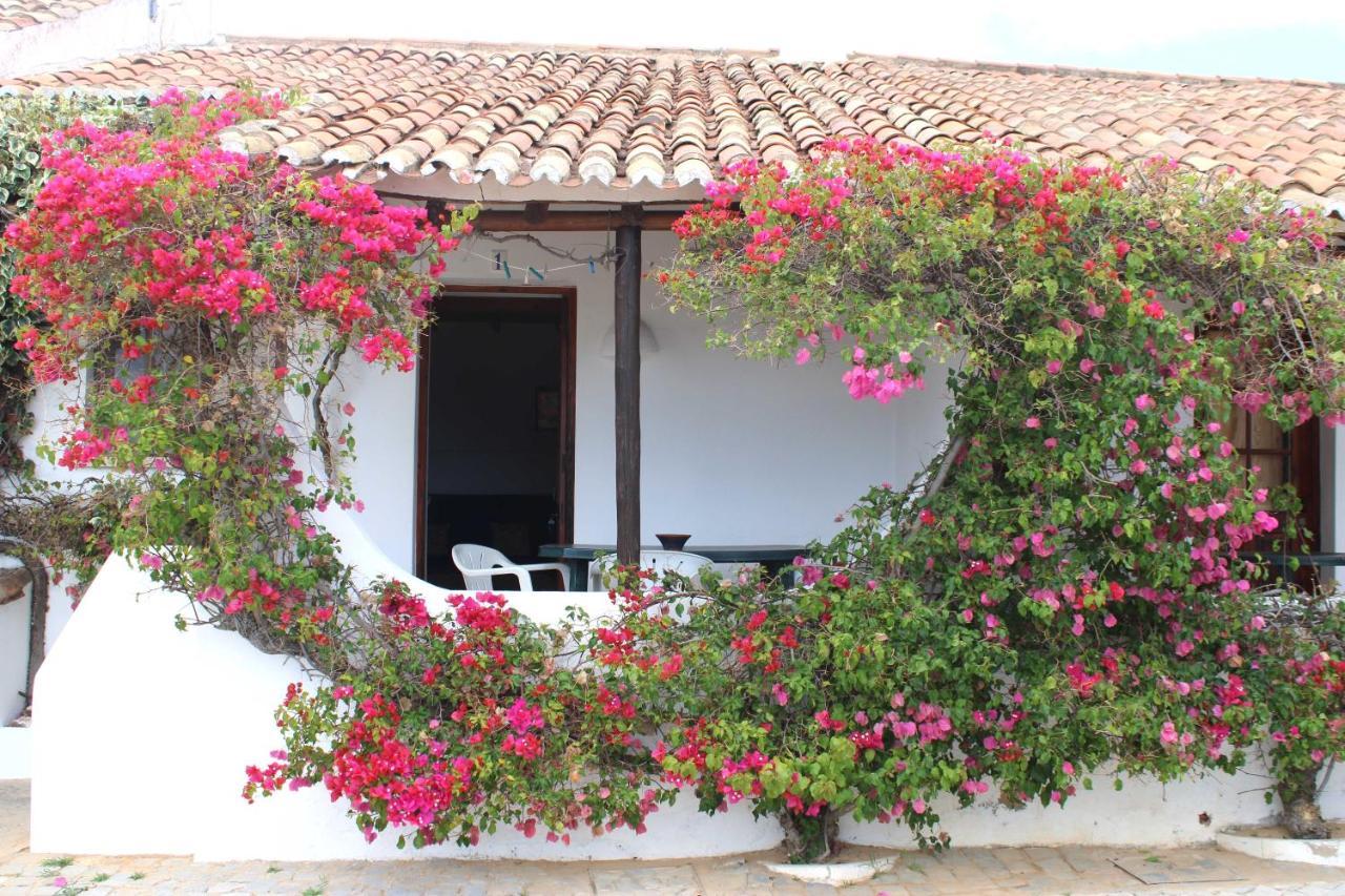 Gasthaus Quinta Do Lagar - By Portugalferias Albufeira Exterior foto