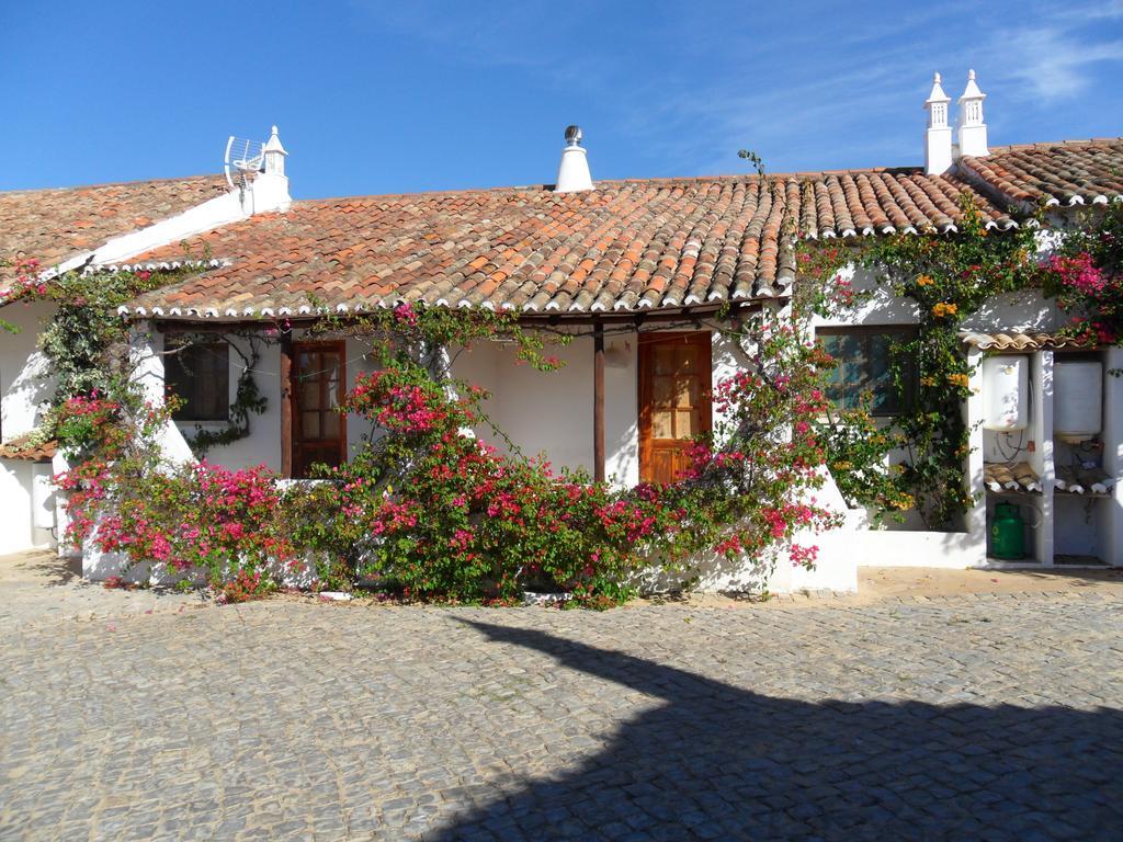 Gasthaus Quinta Do Lagar - By Portugalferias Albufeira Zimmer foto